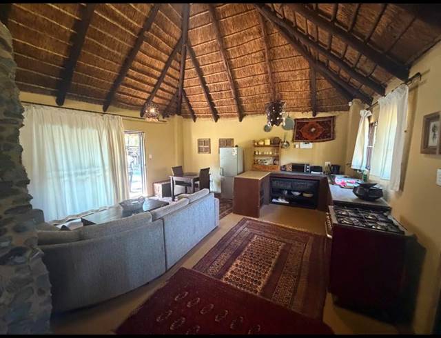 1 BEDROOM PROPERTY TO RENT IN HENNOPS RIVER